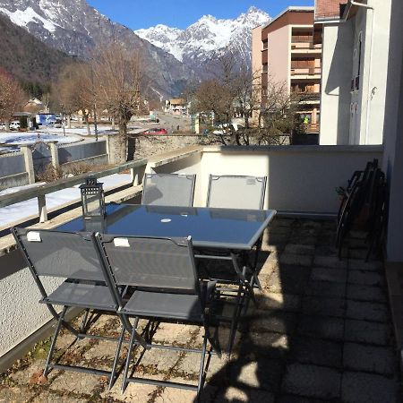 Superbe Appartement A Bourg D'Oisans Avec Terrasse Sud Le Bourg-dʼOisans 外观 照片