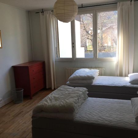Superbe Appartement A Bourg D'Oisans Avec Terrasse Sud Le Bourg-dʼOisans 外观 照片
