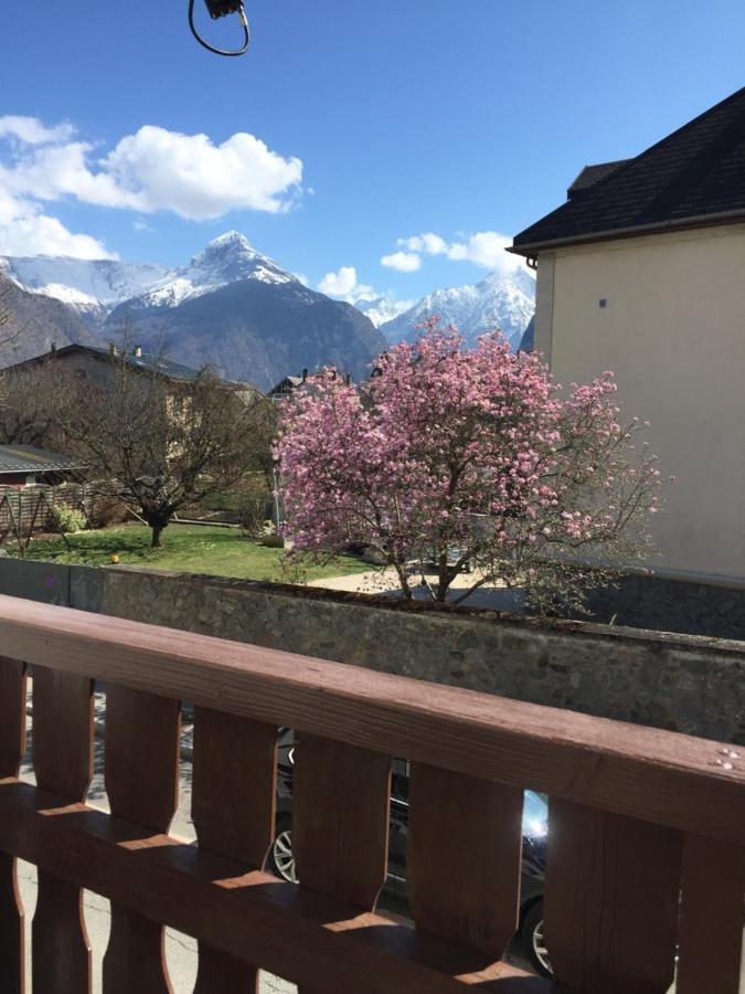 Superbe Appartement A Bourg D'Oisans Avec Terrasse Sud Le Bourg-dʼOisans 外观 照片
